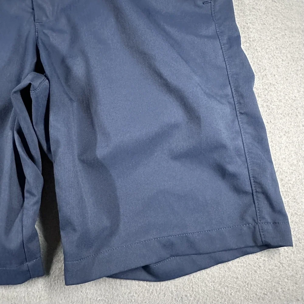 Under Armour Shorts Mens 32 Blue Solid Elastic Waist 9 Inseam Golf Casual Flat